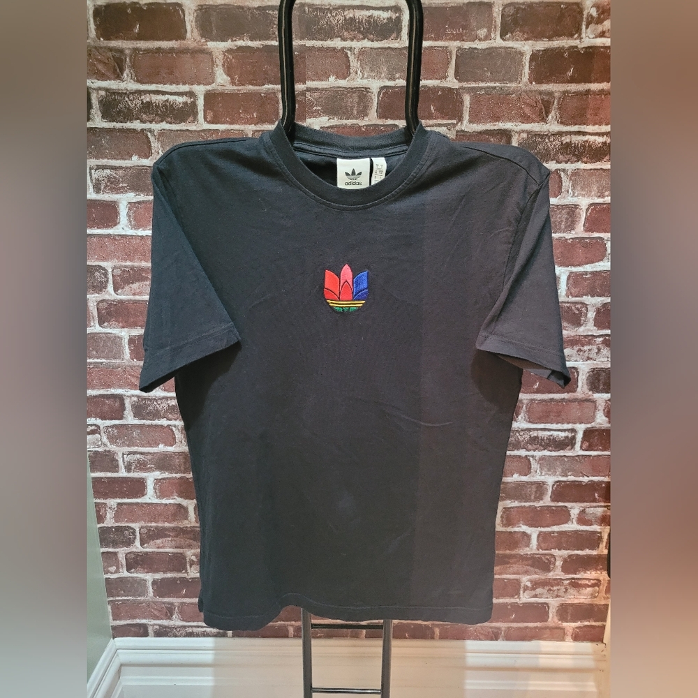 Adidas Tshirt
